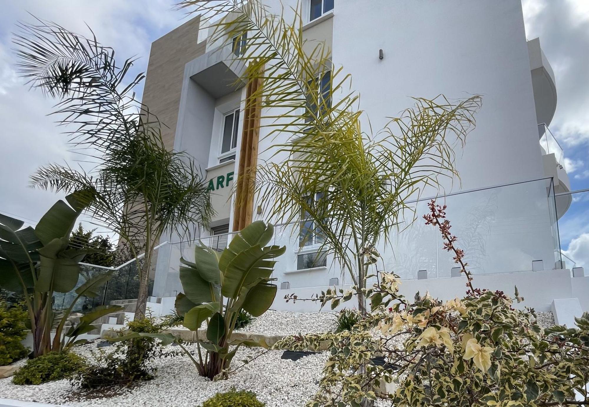 Arf Apartments Emba Екстериор снимка