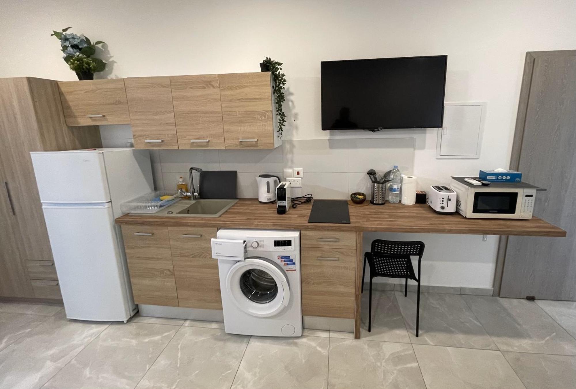 Arf Apartments Emba Екстериор снимка
