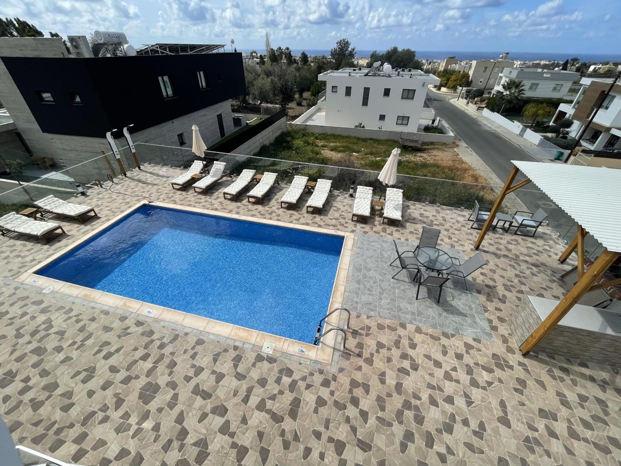 Arf Apartments Emba Екстериор снимка